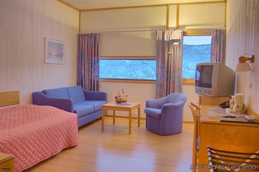 Hotel Tjeldsundbrua